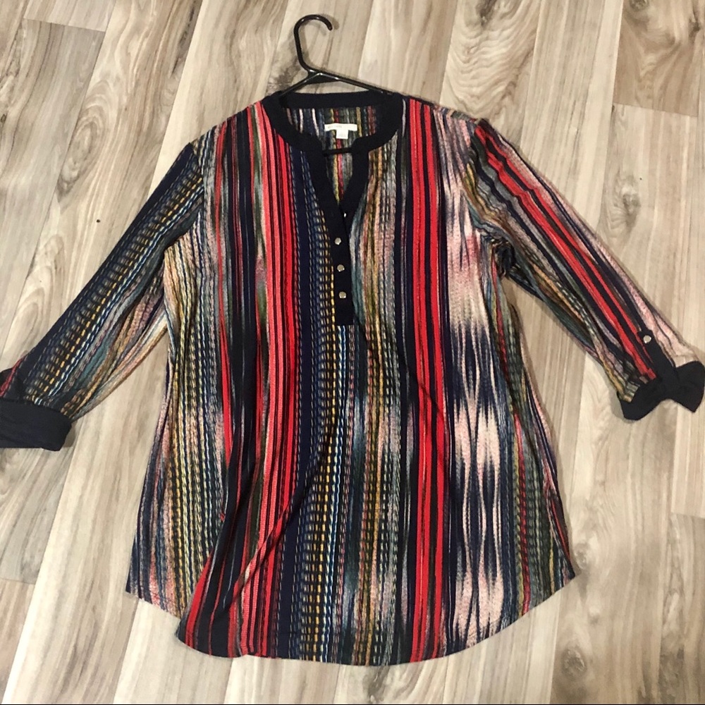 Women’s Top size Large